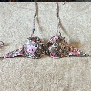 H&M Pink and Gray Floral Bra